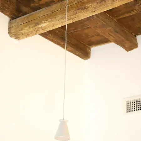 Vista Borgo Antico 3* バーリ