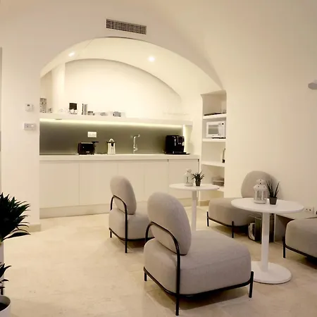 ゲストハウス Vista Borgo Antico 3*