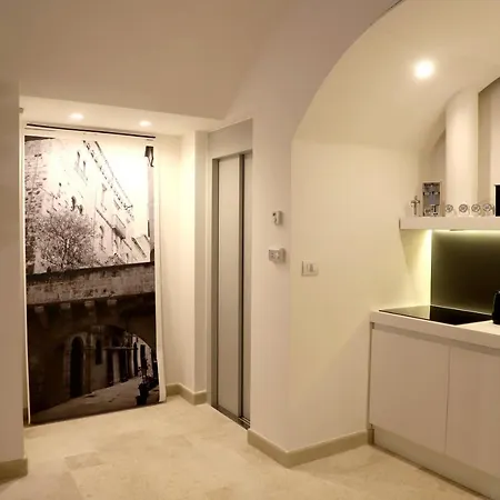 Vista Borgo Antico バーリ